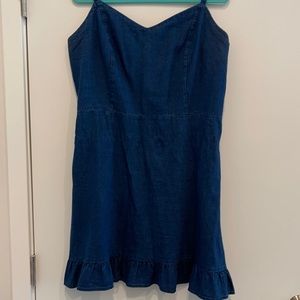 Denim dress with ruffles